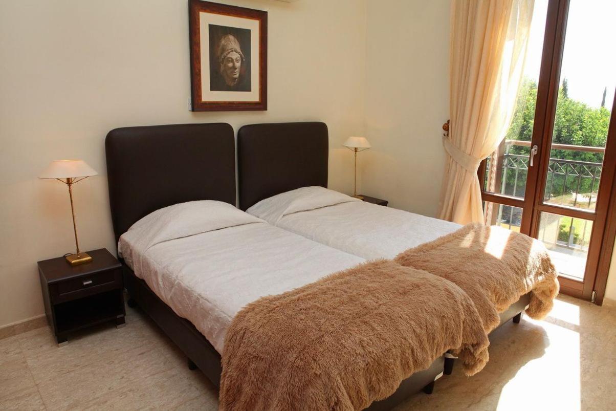 Aphrodite Hills Holiday Residences Superior Villas 3 Bedroom Superior Villa - 0085 * Paphos